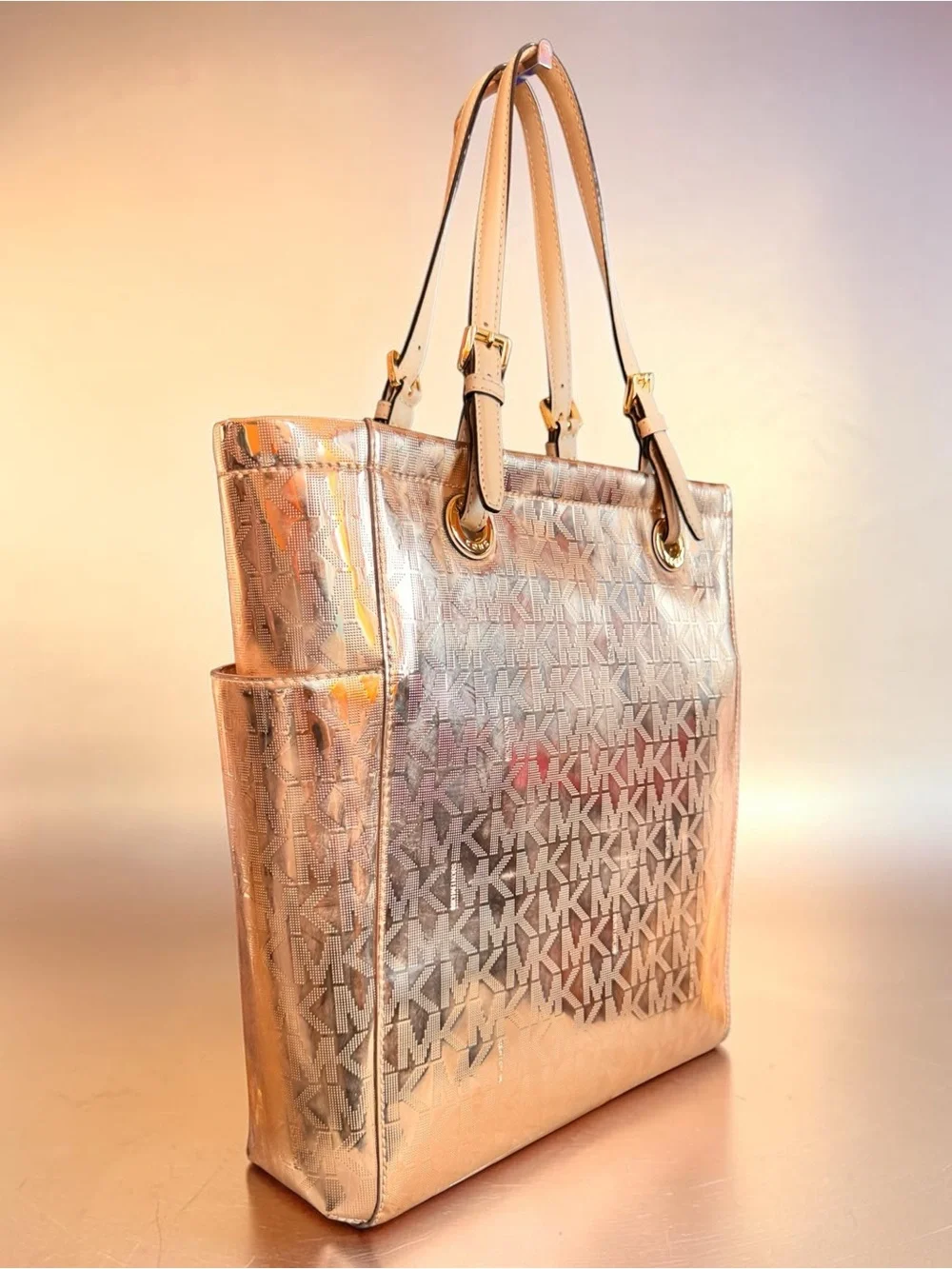 Michael Kors Jet Set Metallic Rose Gold Monogram Large Tote Bag. NWOT. MSRP $498